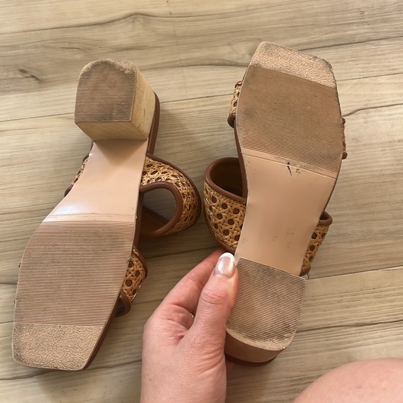 Inne Leather Sandals - Picture 3 of 3